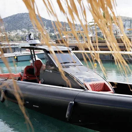 Lux&easy Technohull Omega 45 Botel Athens